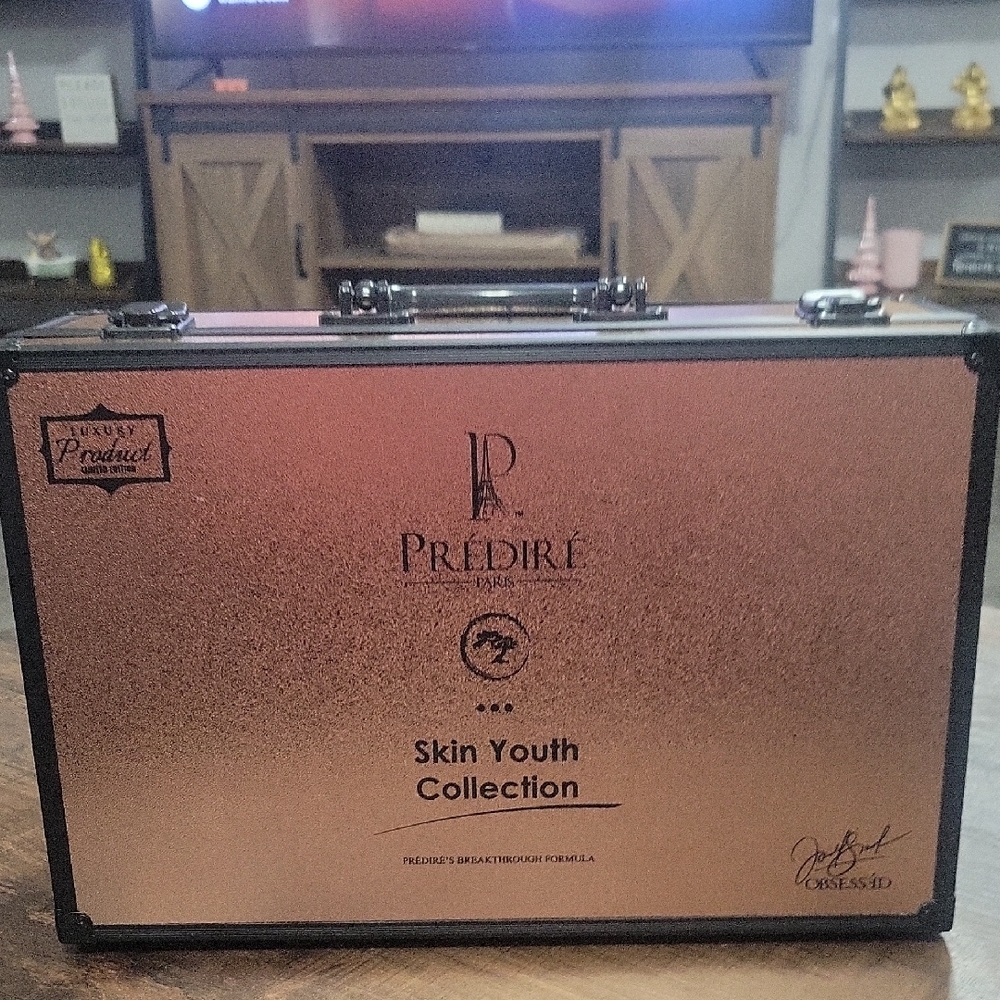 NEW Prédiré Skin Youth Collection Case